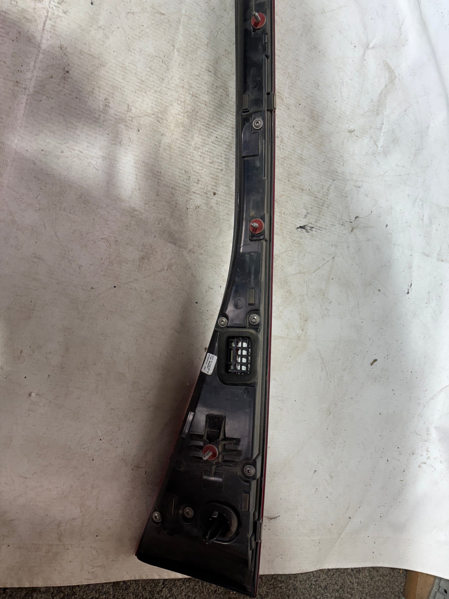Feux arrière central Mercedes EQB 2024 LED