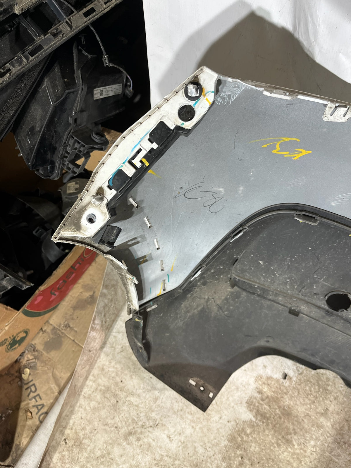 Pare choc arrière Citroën C3 3 blanc
