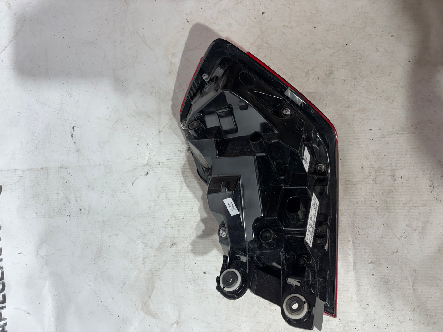 Feux arrière gauche Audi A1 (82A)