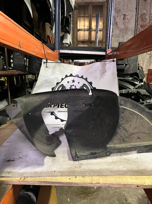 Pare boue avant droit Peugeot 307 phase 1