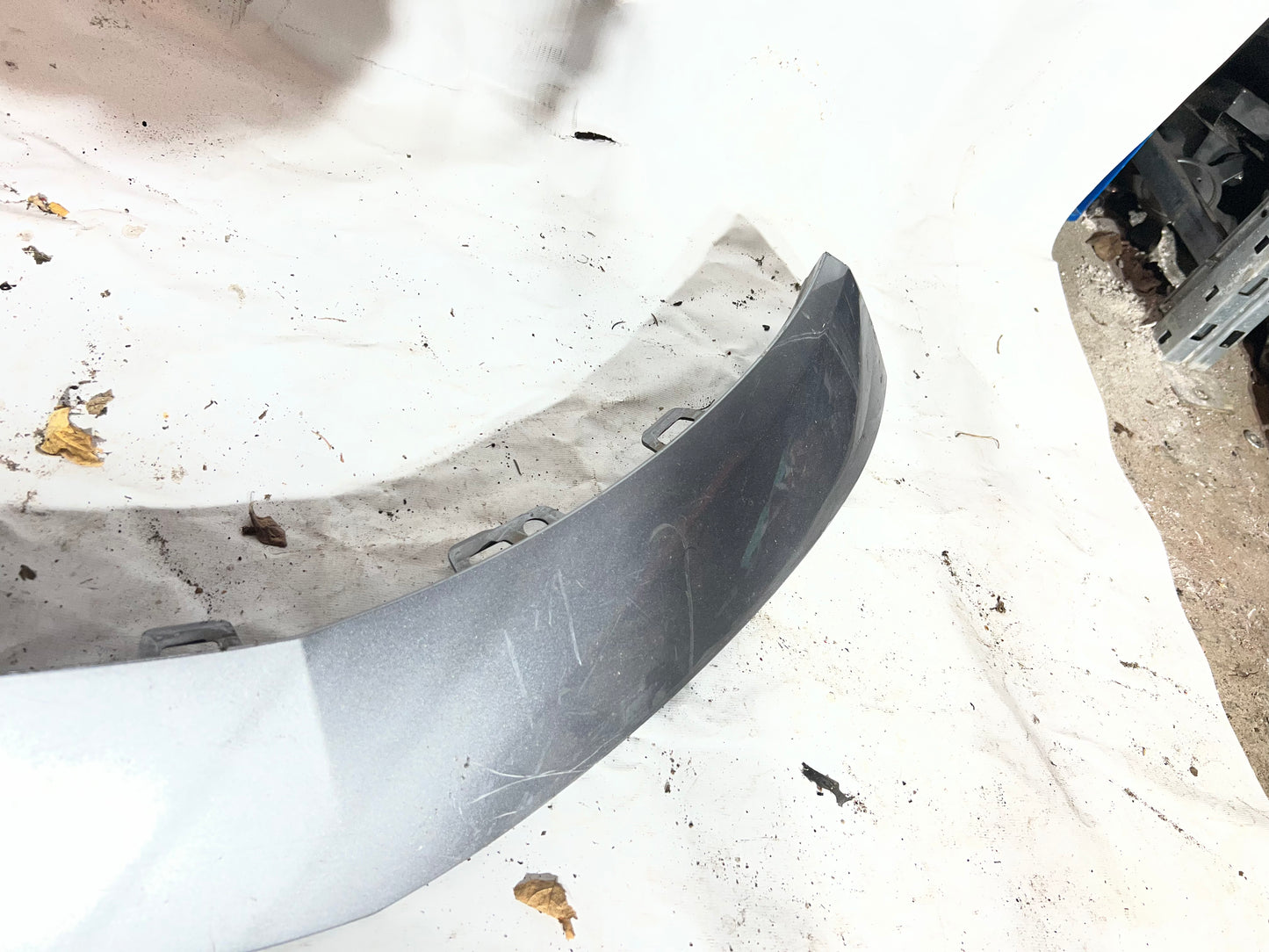 Calandre supérieur  Peugeot 308 3 (T10) gris