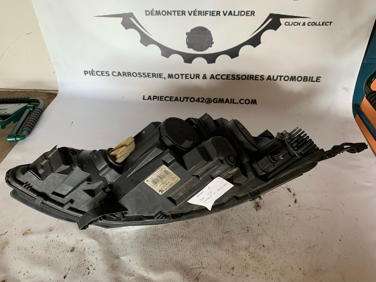 Phare avant gauche Peugeot 308 T9 phase 2 LED