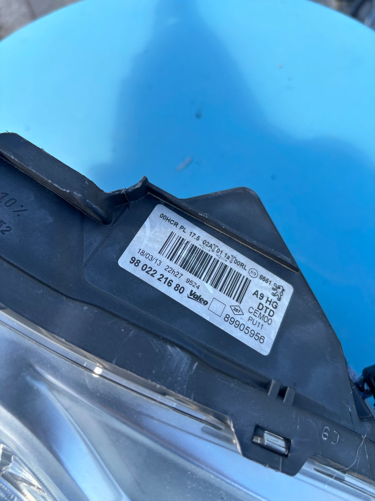 Phare avant droit Peugeot 208 1 phase 1 Led