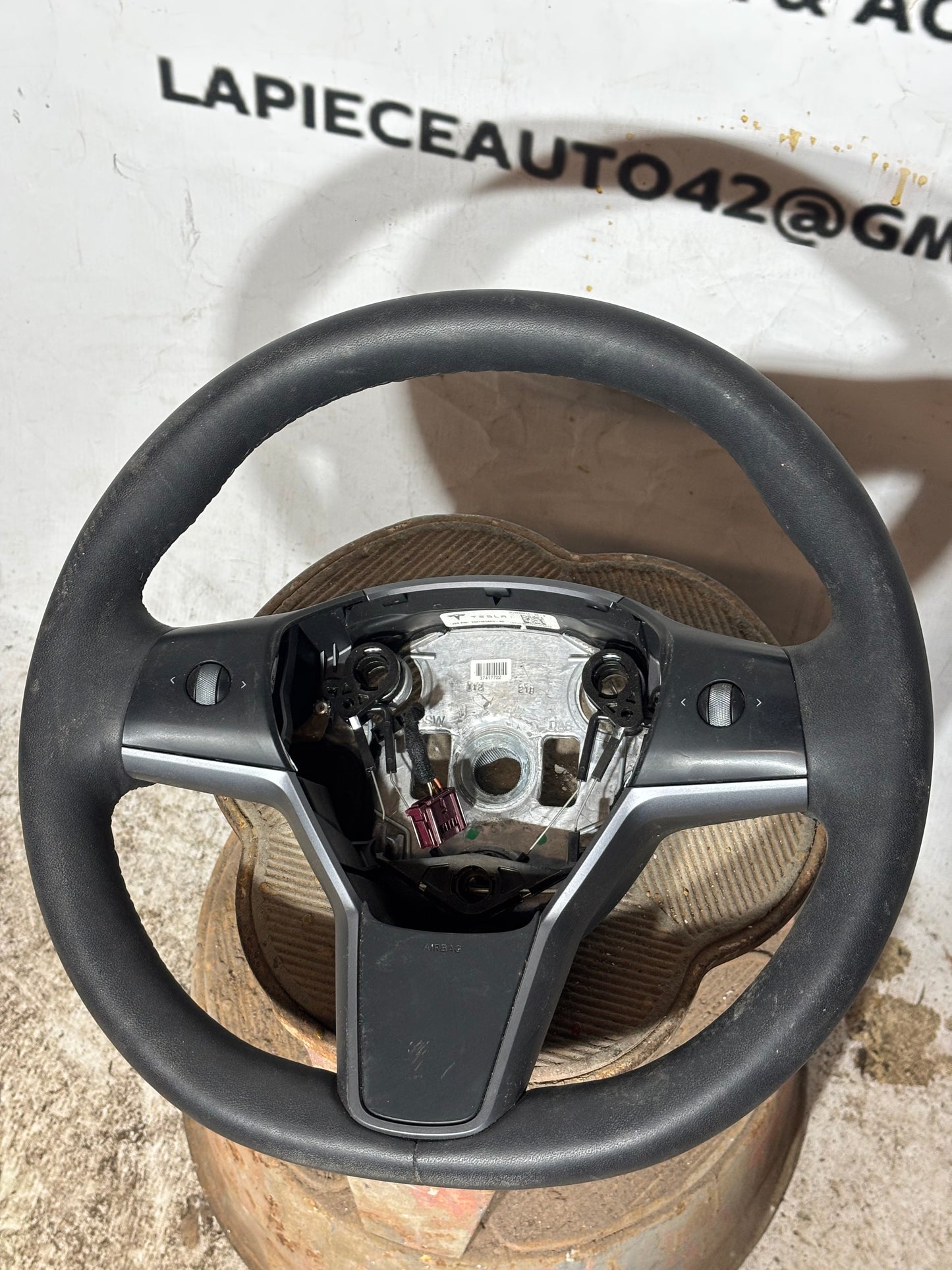Volant Tesla Model 3