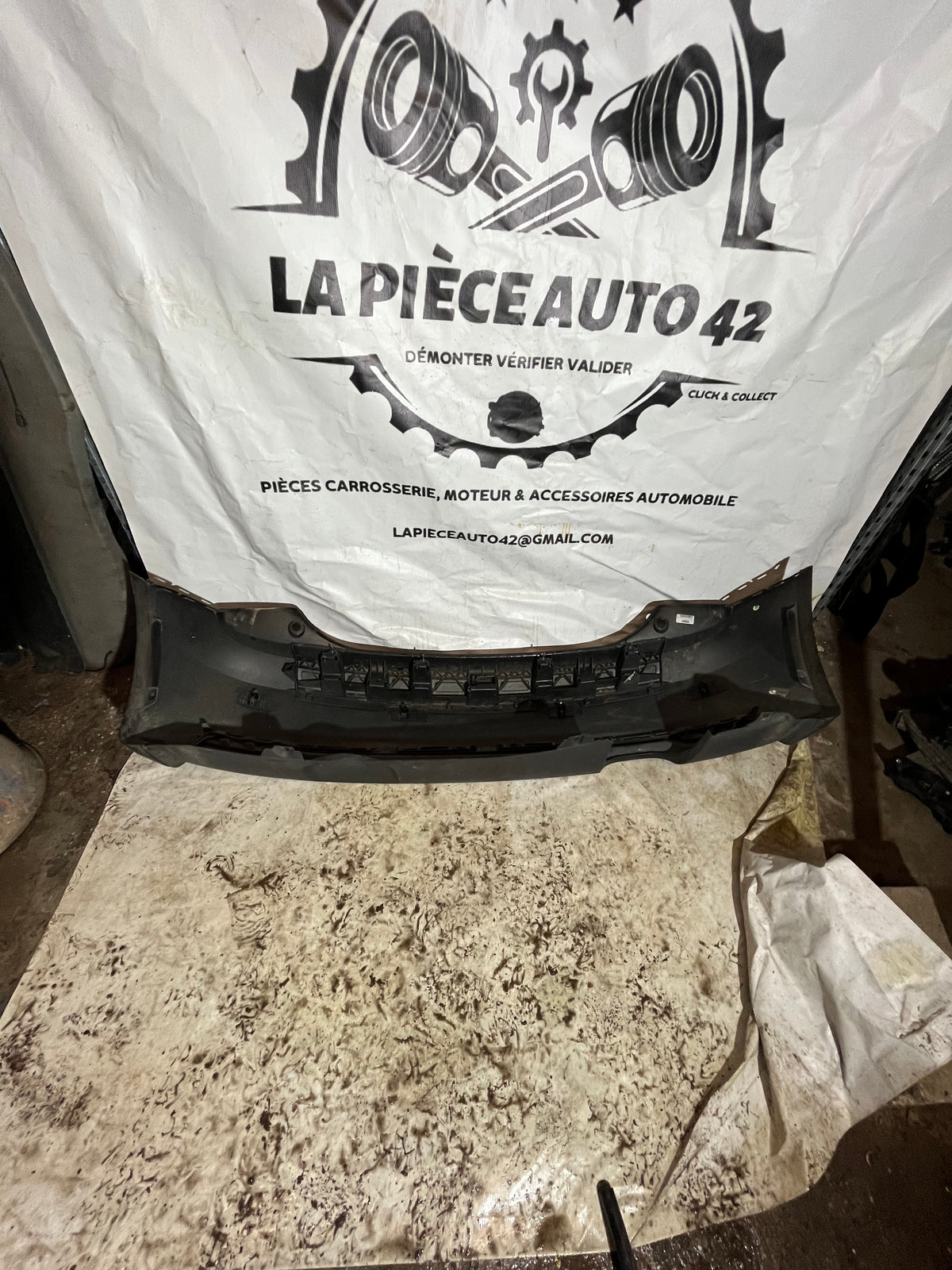 Pare choc arrière Audi A1 (8XA)noir