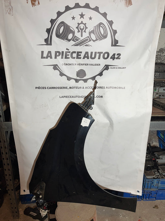 Aile droite Peugeot 208