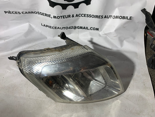 Phare avant gauche Citroën C2