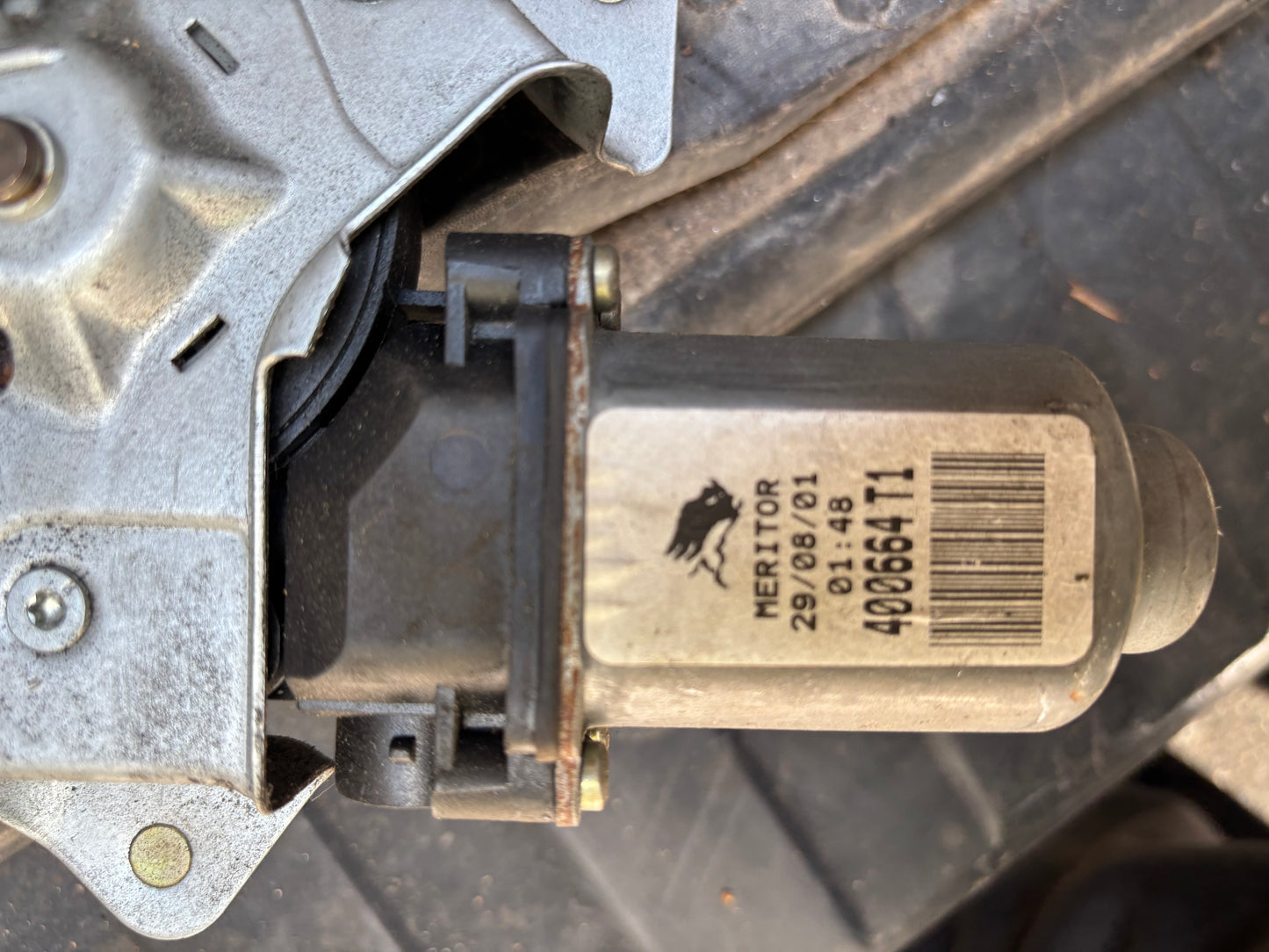 Lève vitre manuelle avant droit Renault Kangoo 1