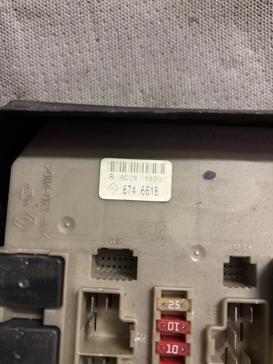 UPC Renault Clio 3 / Modus 674661B