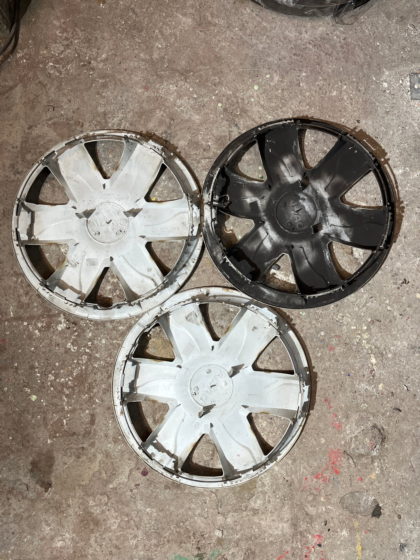 Enjoliveurs Dacia 15 pouces