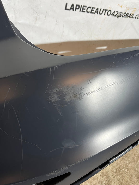 Pare choc Arrière neuf à peindre 5G6807421 Volkswagen Golf 7