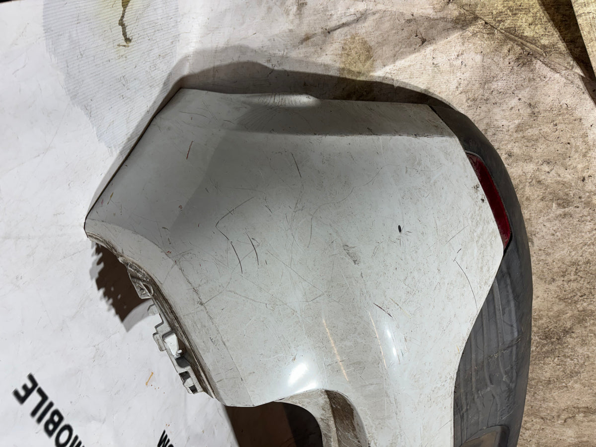 Pare choc Renault Clio 4 phase 1 Blanc 850222925R