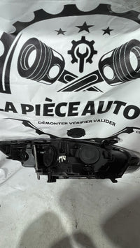 Phare avant gauche Renault Megane Fond noir