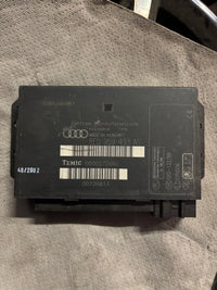 Module confort Audi A4 S4 (B7) 8EO 959 433 AS