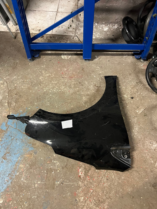 Aile droite Peugeot 208 Noir