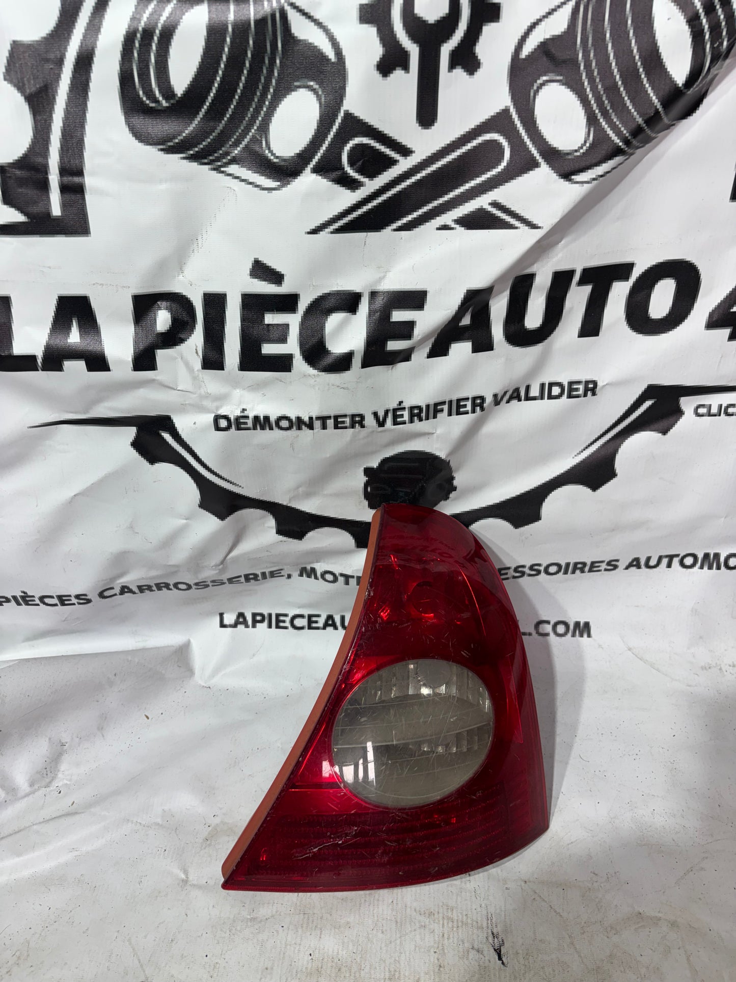 Feux arrière droit Renault Clio 2 phase 2