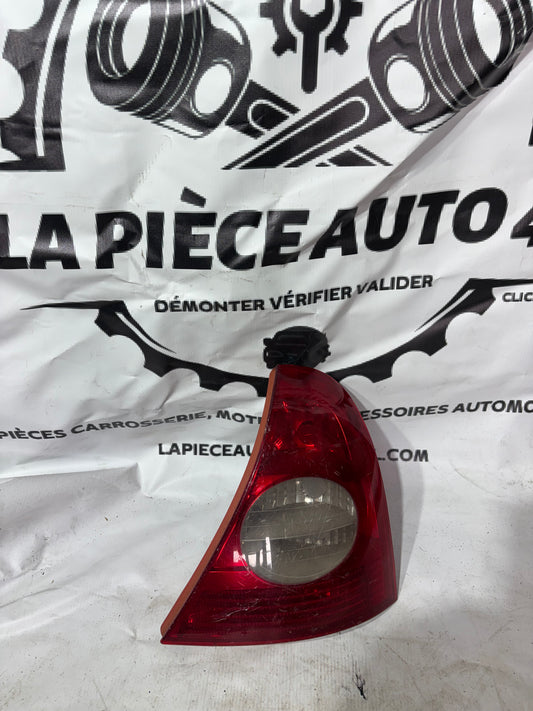 Feux arrière droit Renault Clio 2 phase 2