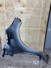 Aile avant gauche blanche Renault Clio 4 (IV)