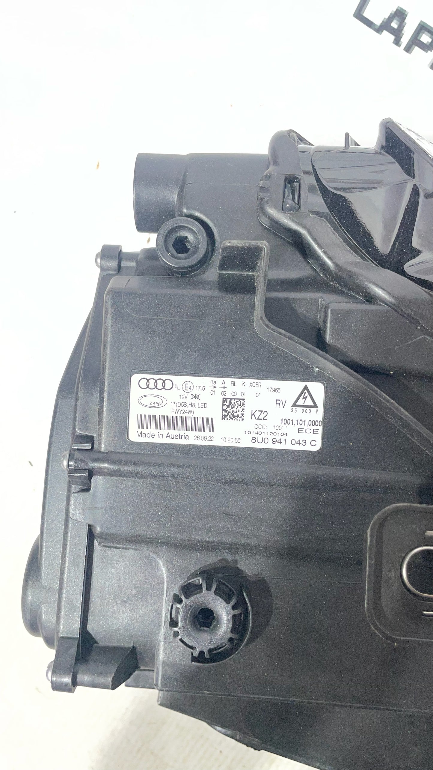 Phare avant gauche Audi Q3