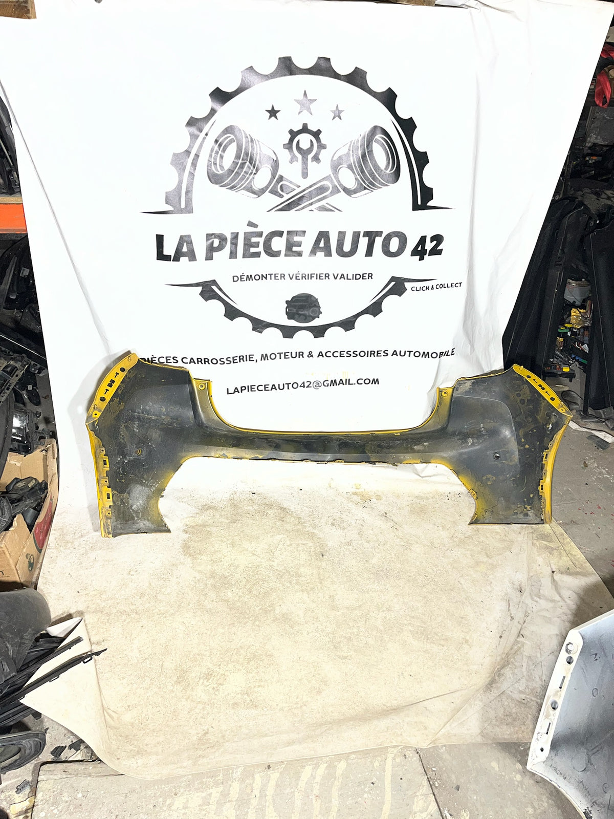 Pare choc arrière Peugeot 208 2 GT Line jaune