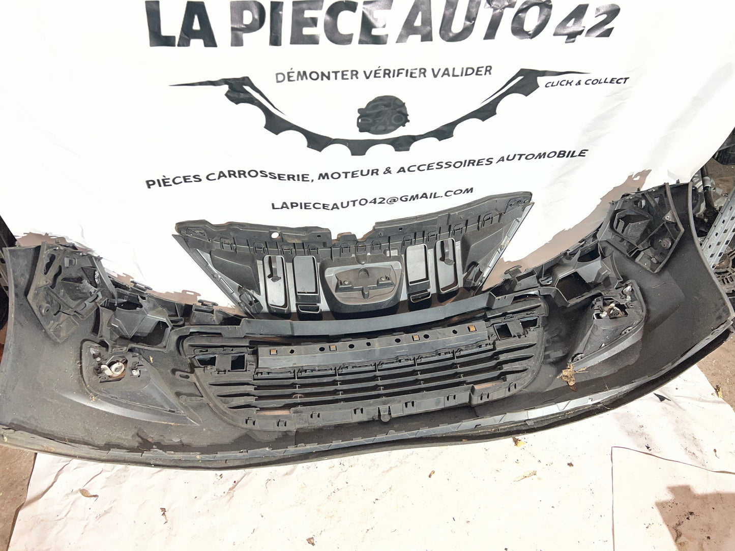 Pare choc avant Peugeot 207 bleu clair phase 2