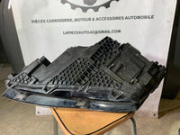 Phare avant droit Skoda Superb B8