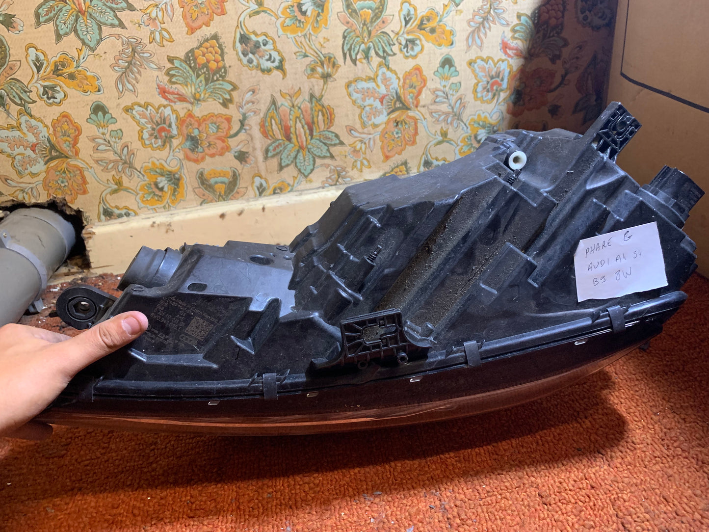 Phare avant gauche Audi A4 B9 (8W)