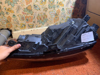 Phare avant gauche Audi A4 B9 (8W)