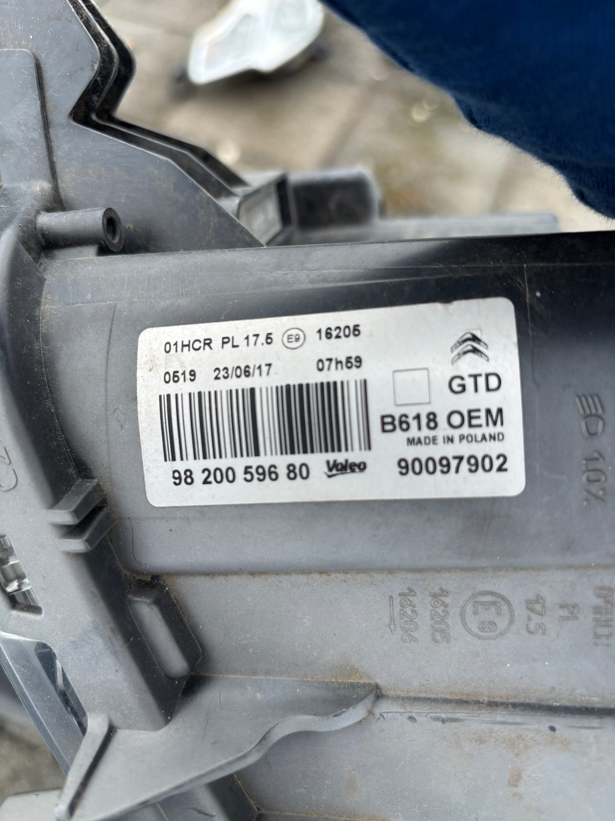 Phare avant gauche Citroën C3 3