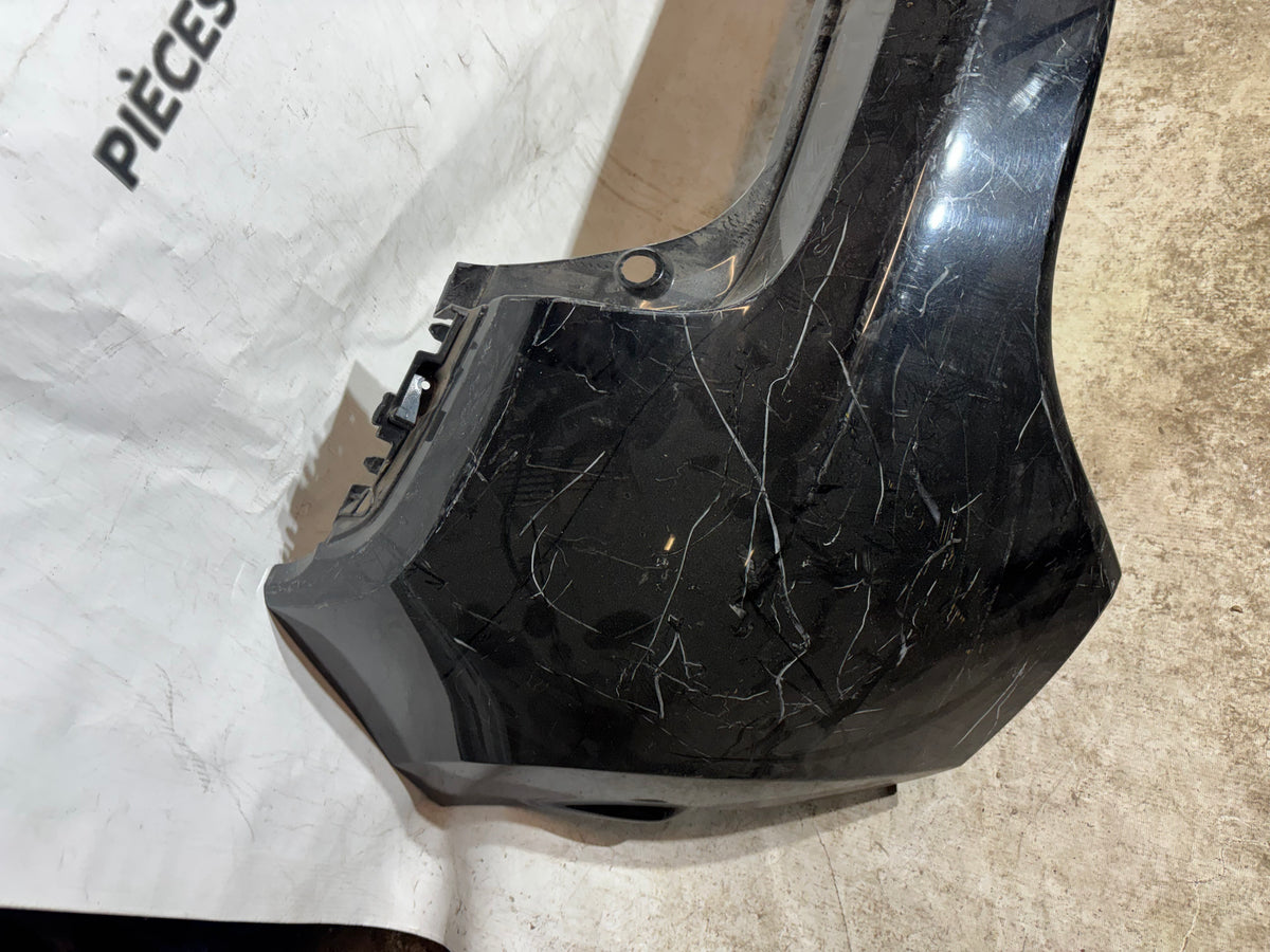 Pare choc arrière Renault Clio 4 noir 850222925R