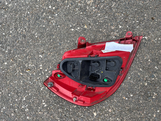 Feux arrière droit Renault Clio 3