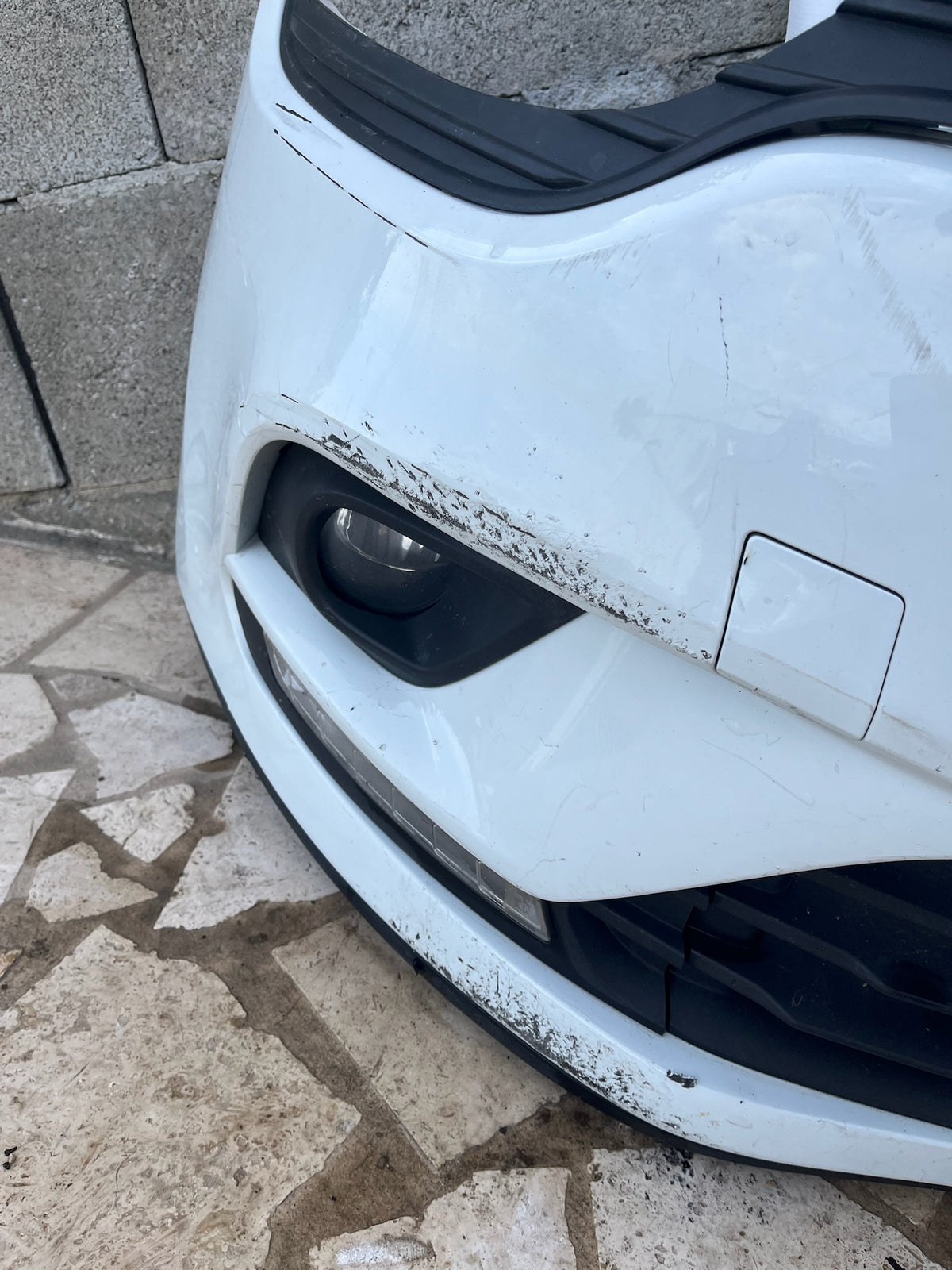 Pare choc avant Renault Clio 4 blanc