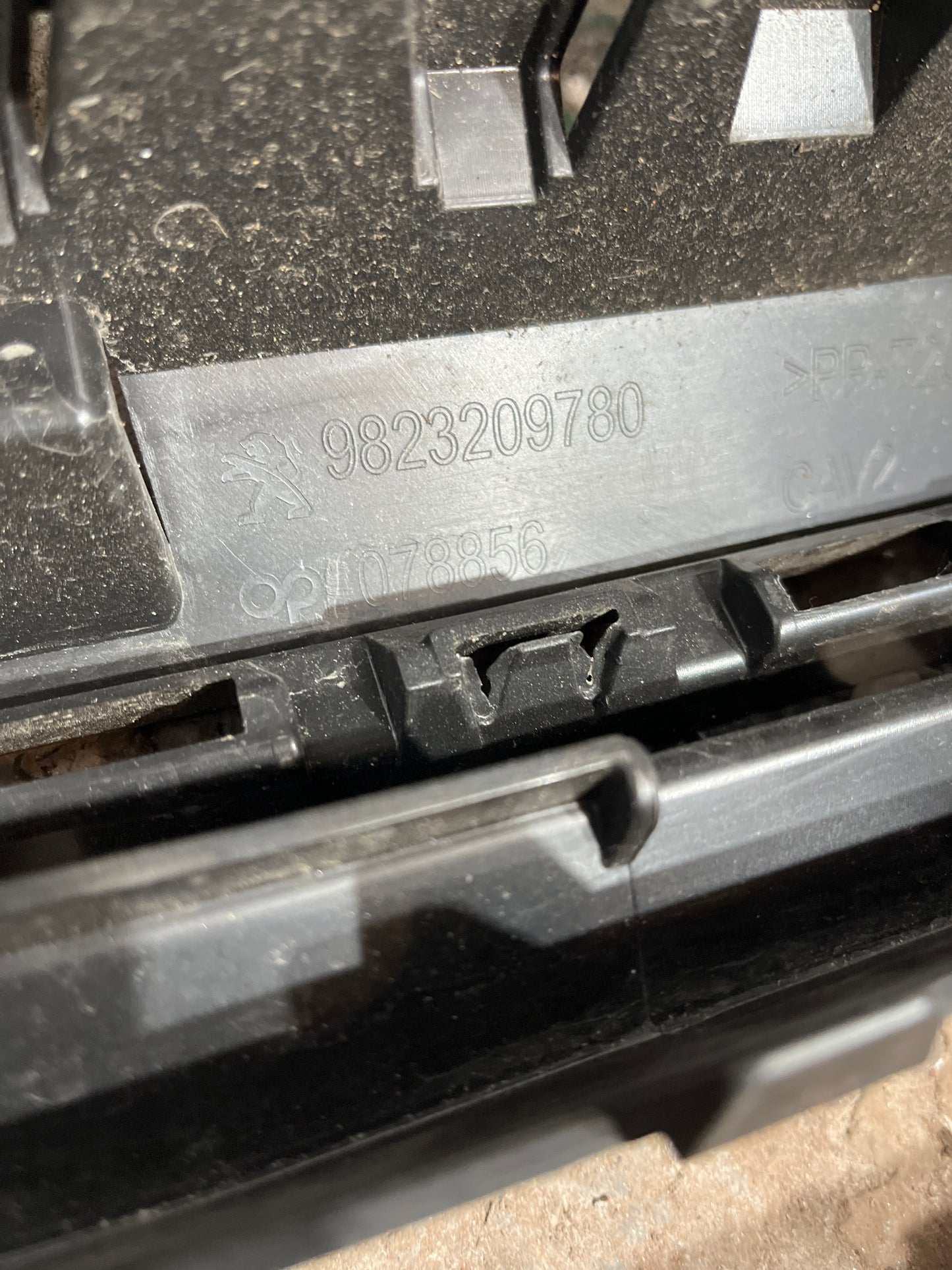 Armature Peugeot 208 2