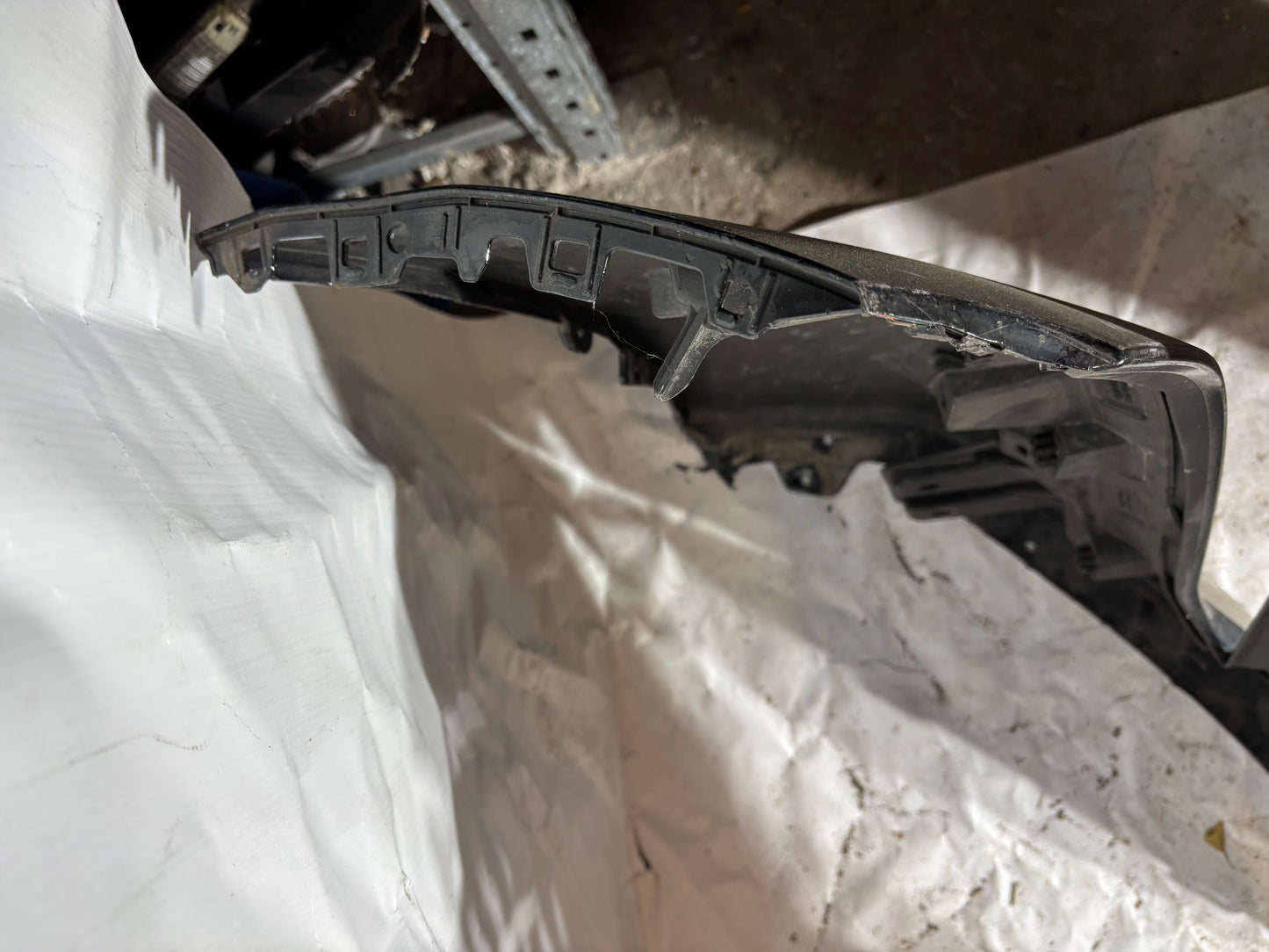 Pare choc avant Peugeot 208 2