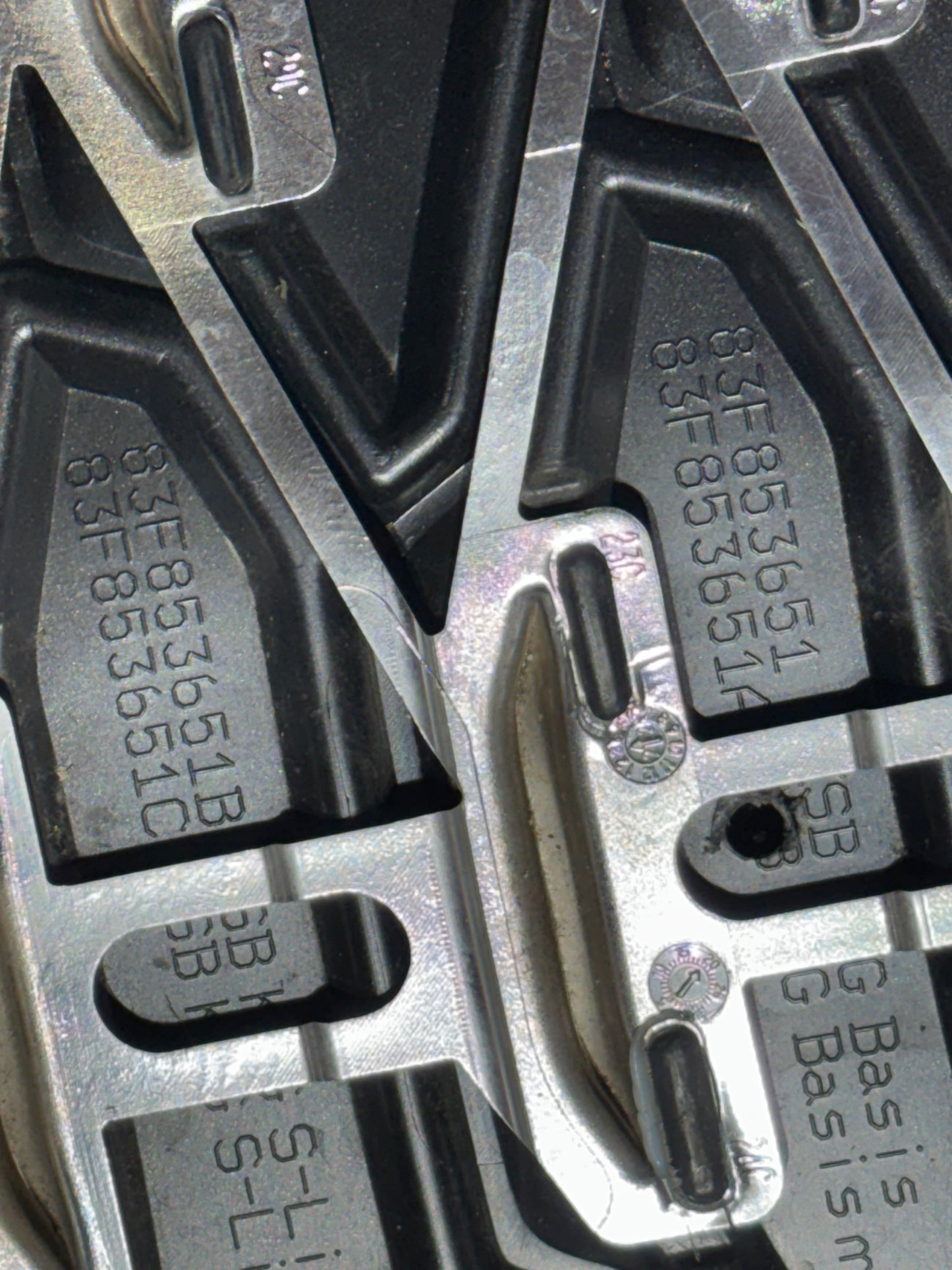 Calandre Audi Q3 / 83F853651