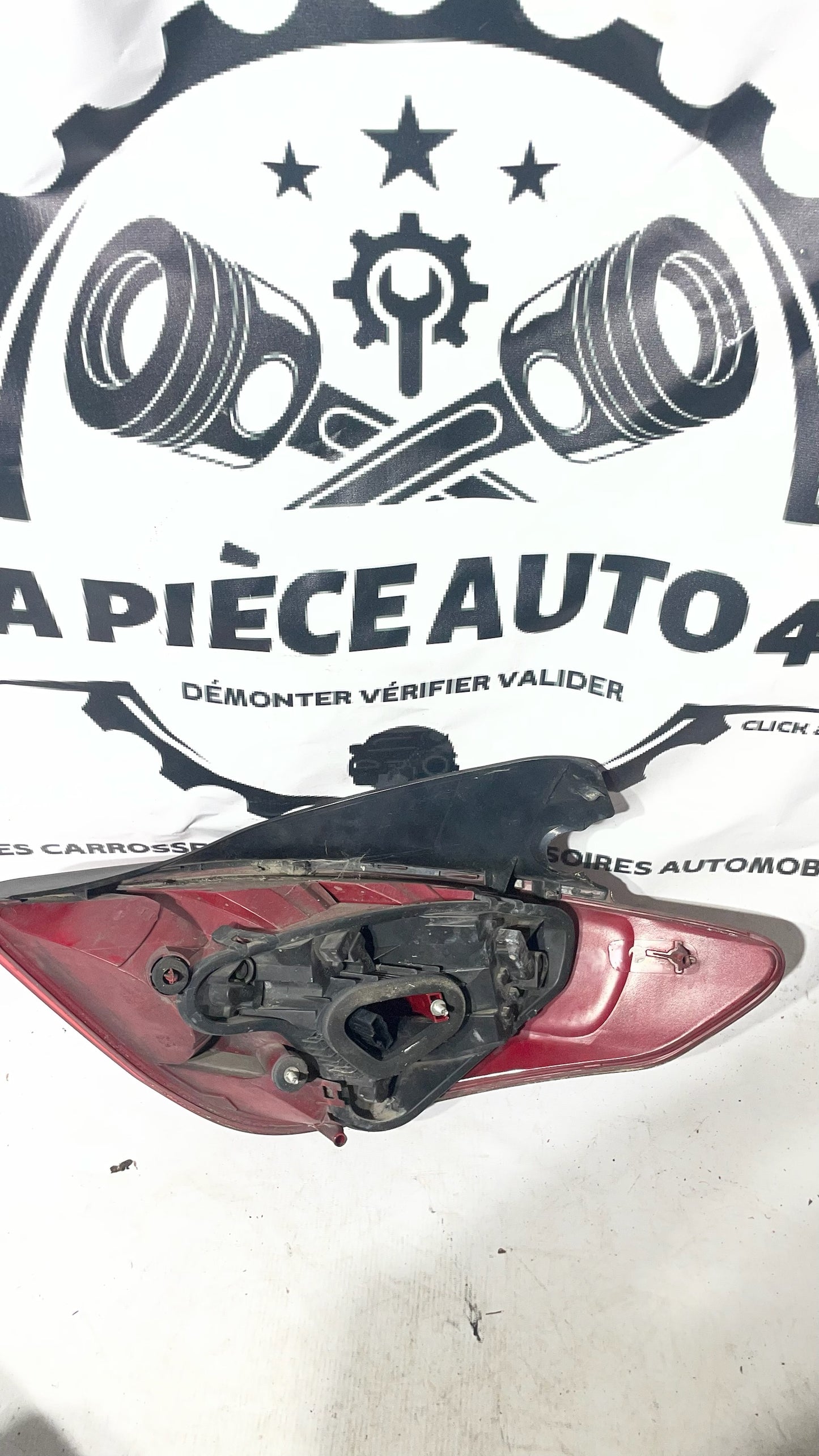 Feux arrière gauche peugeot 308 T7