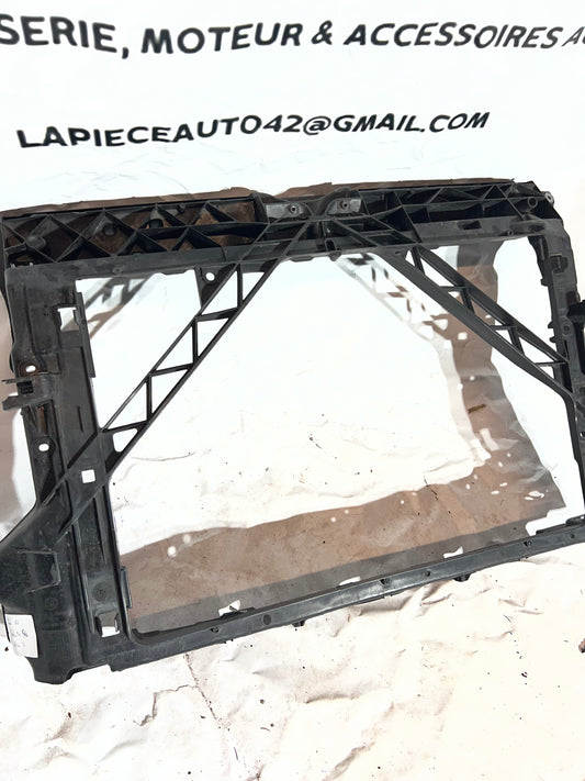 Face avant Skoda Fabia 3