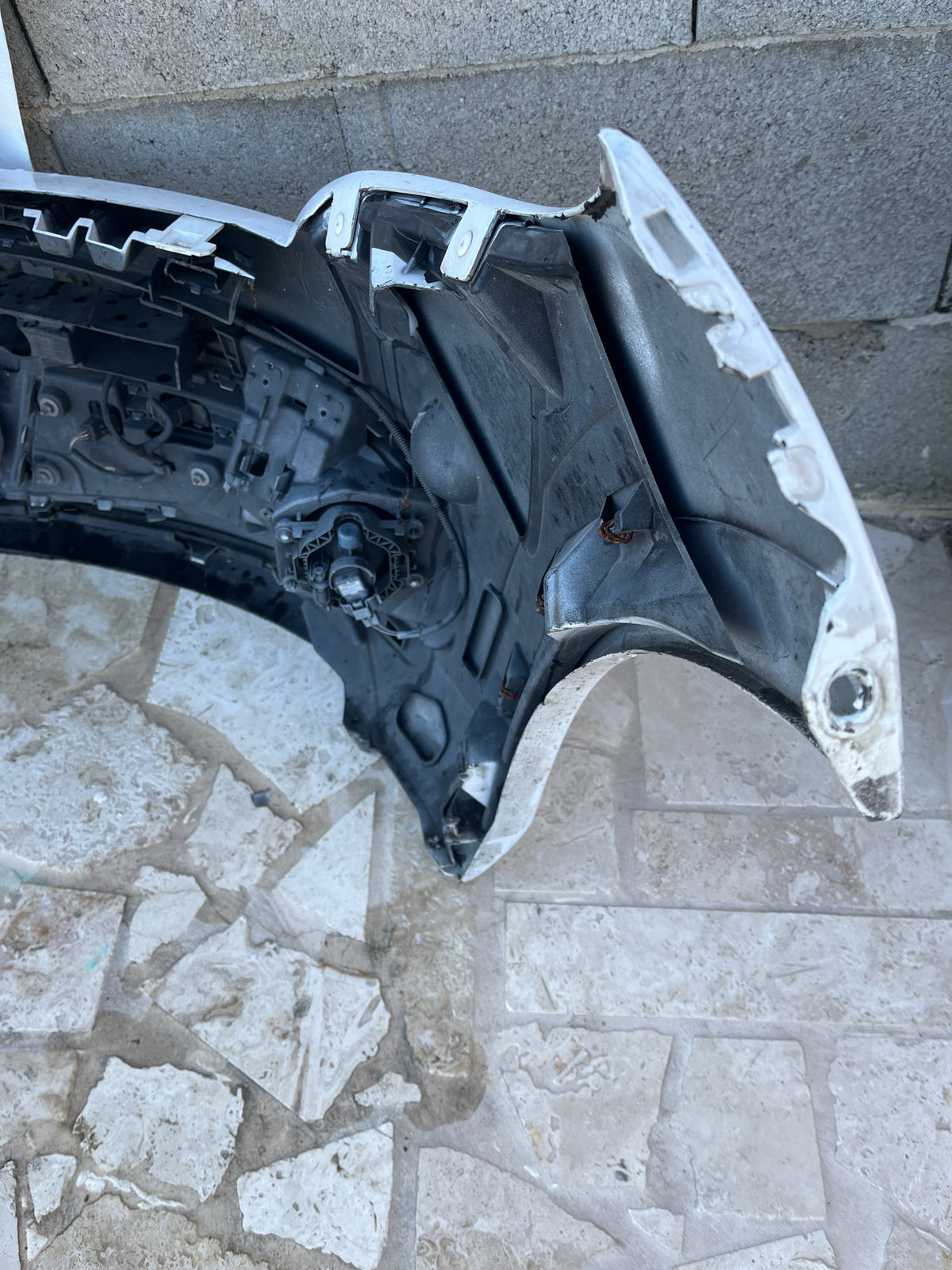 Pare choc AV blanc Renault Megane 3 Phase 1 GT Line