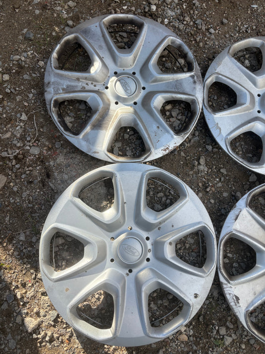 Enjoliveur 15 pouce Ford tourneo Connect lot de 4