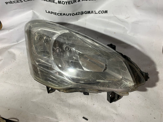 Phare avant droit Peugeot Partner