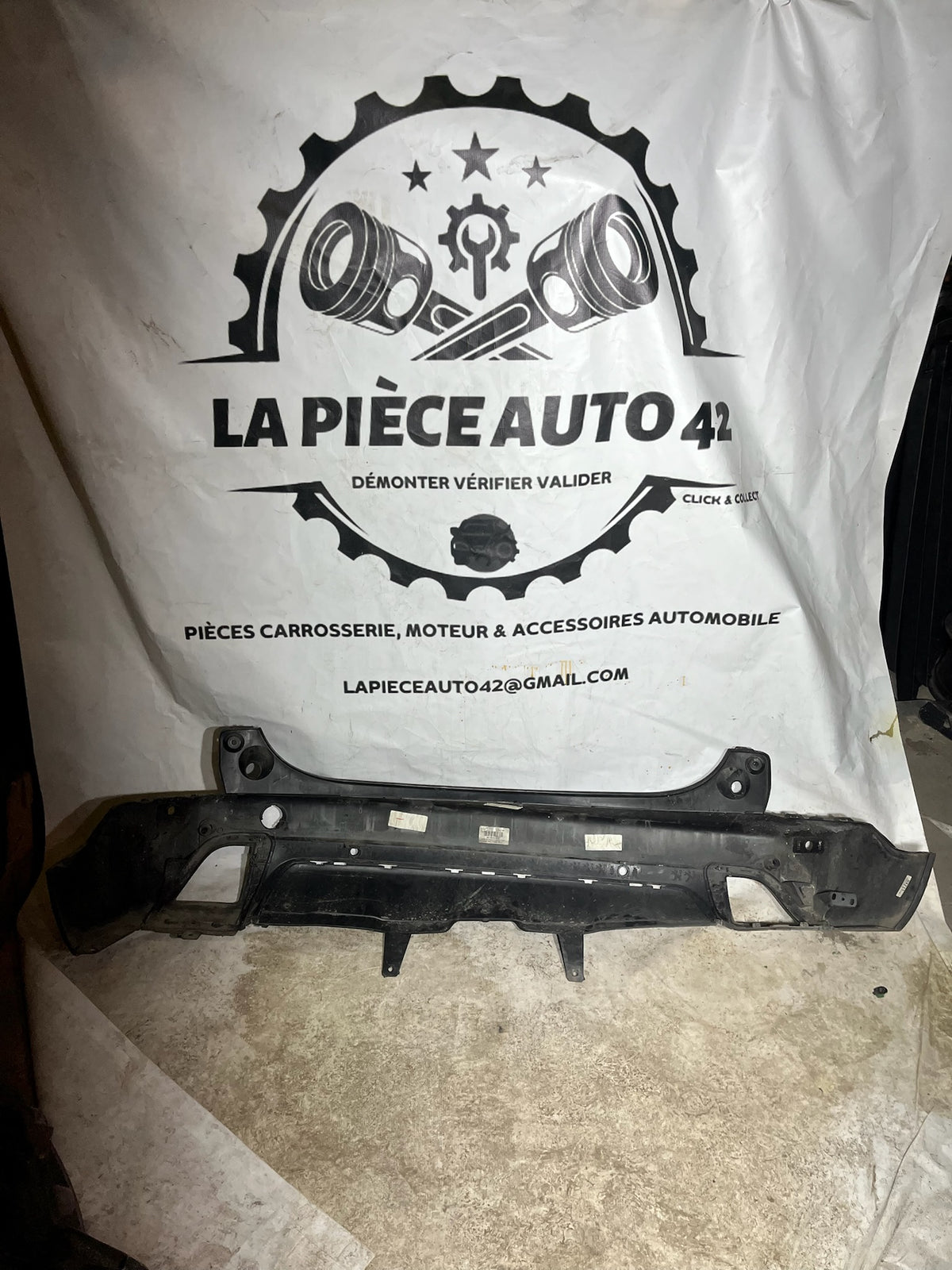 Pare choc arrière Peugeot 2008 1