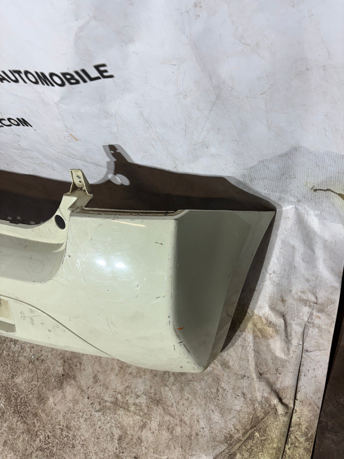 Pare choc arrière Renault Twingo 2 phase 2 beige 8200649330