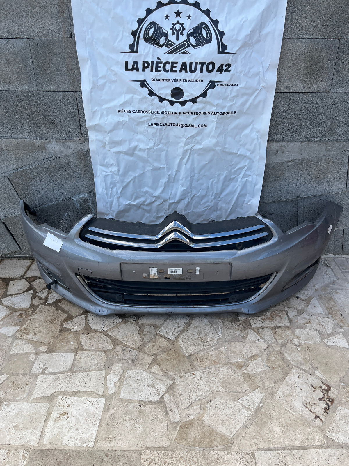 Pare choc AV gris 9676285080A-01 Citroen C4 2 B7
