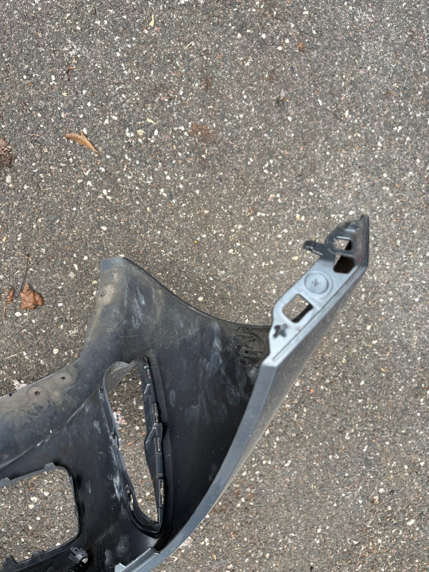Pare choc avant BMW série 1 F40