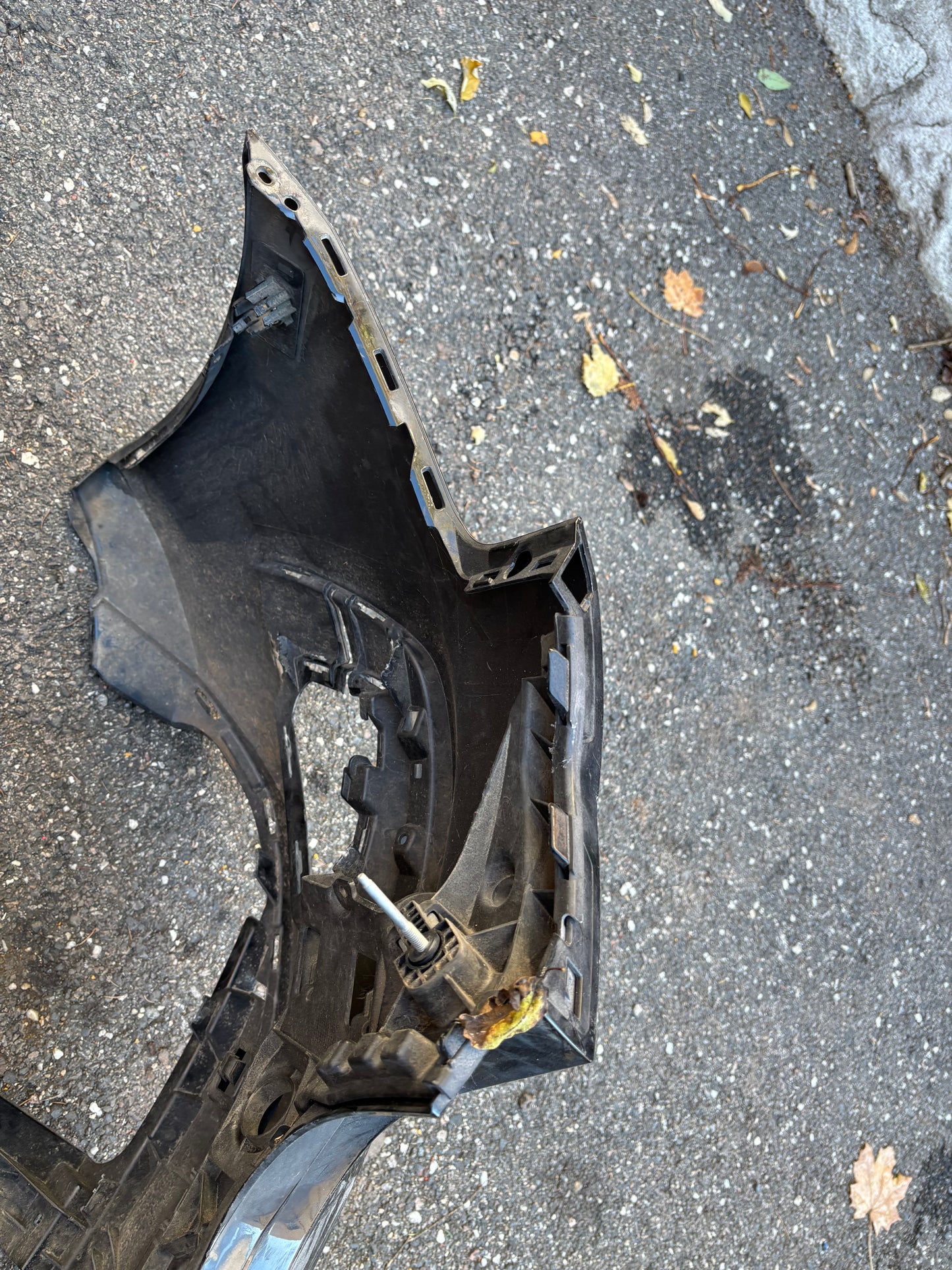 Pare choc arrière Audi A3 8y 4 radars