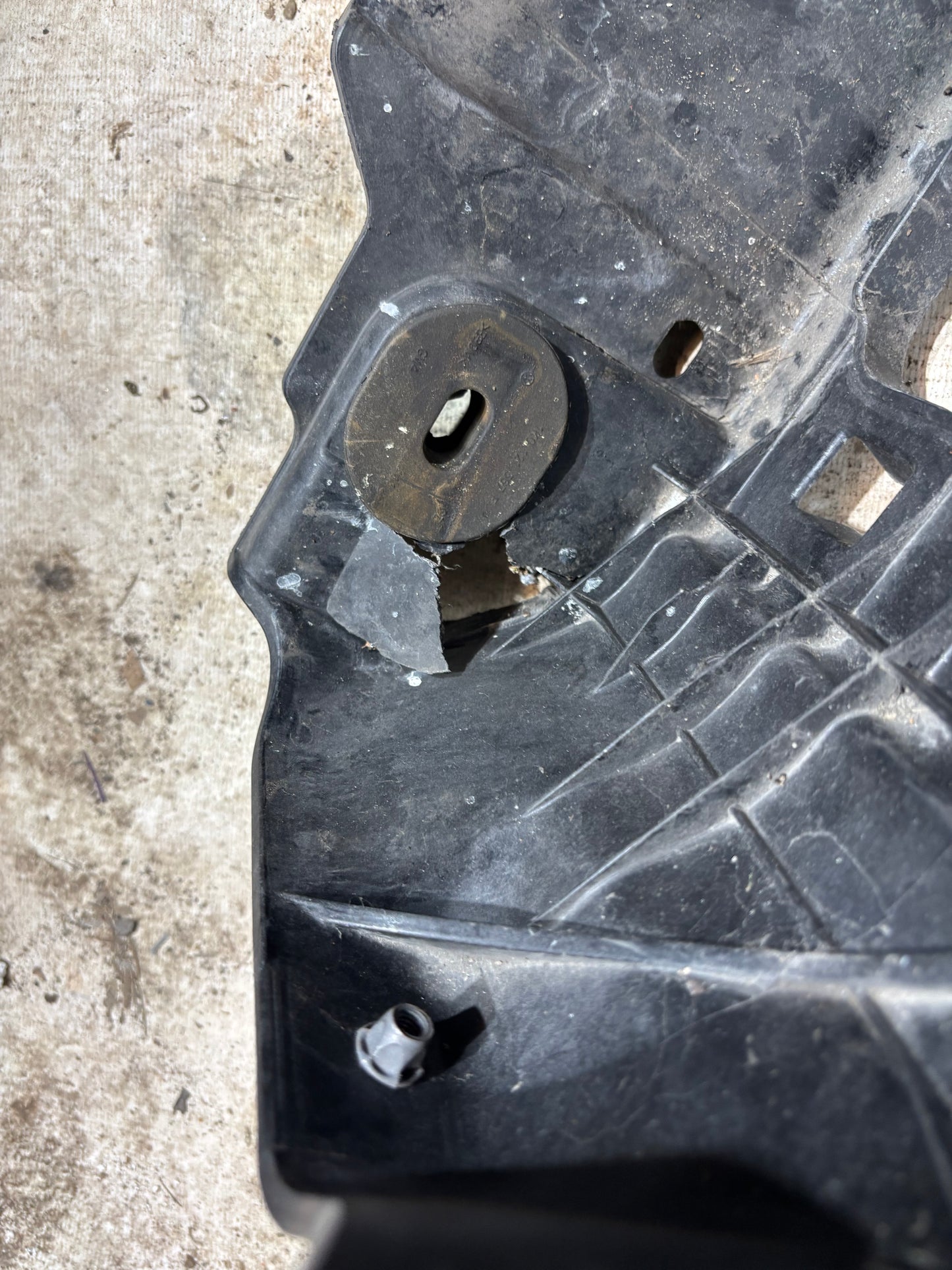 Support de radiateur Skoda Fabia 3