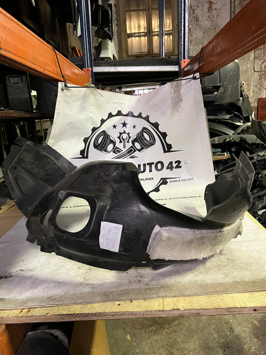 Pare boue avant gauche Skoda Fabia