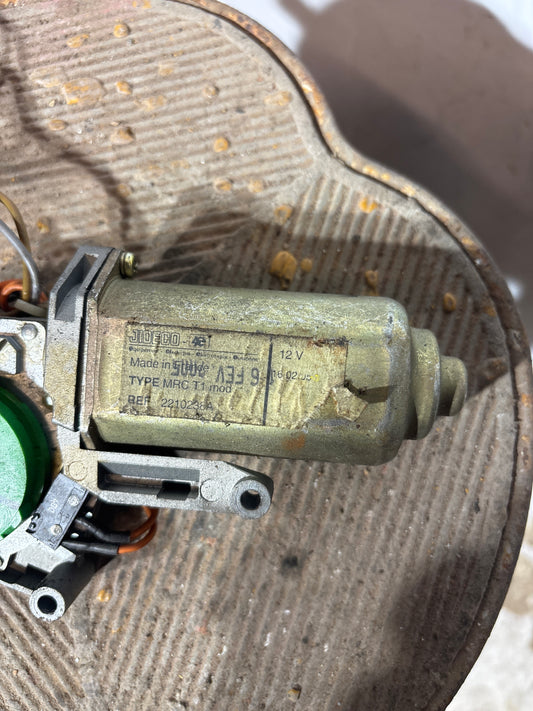moteur de toit ouvrant Peugeot 206