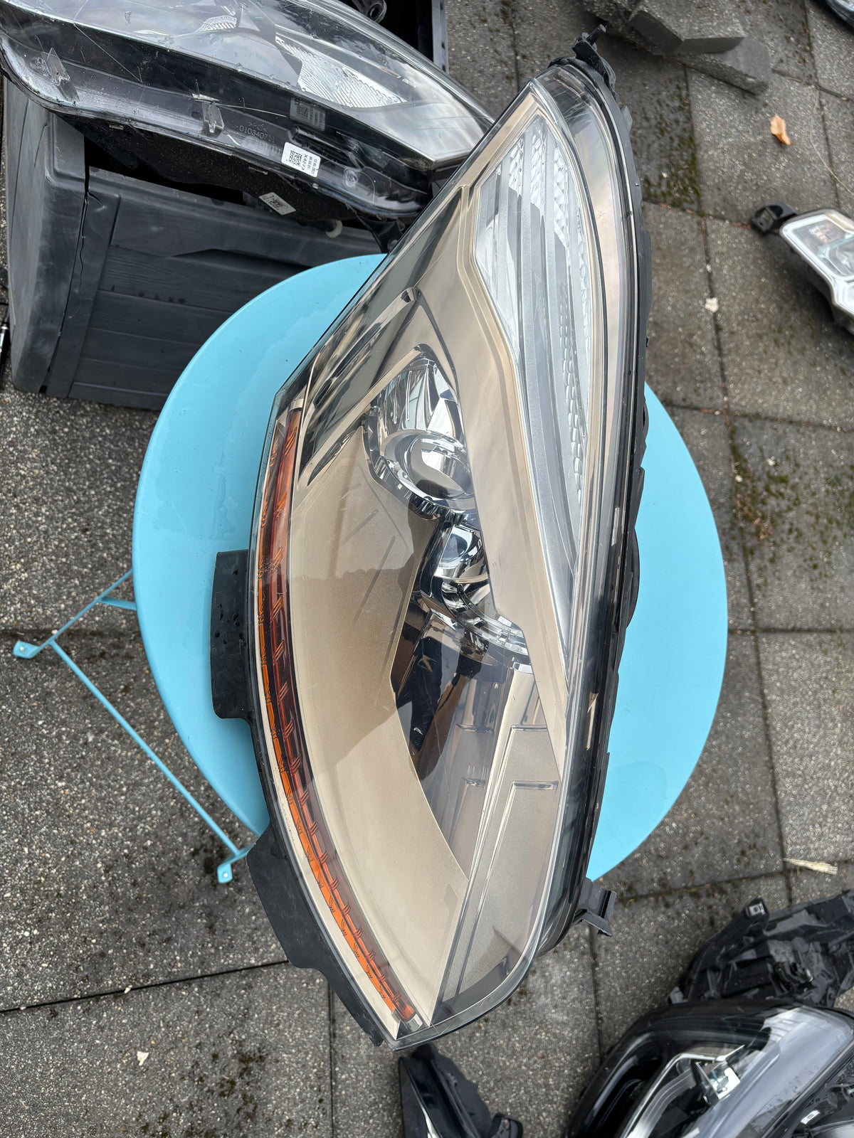 Phare avant droit Citroën C4 piacsso Xénon