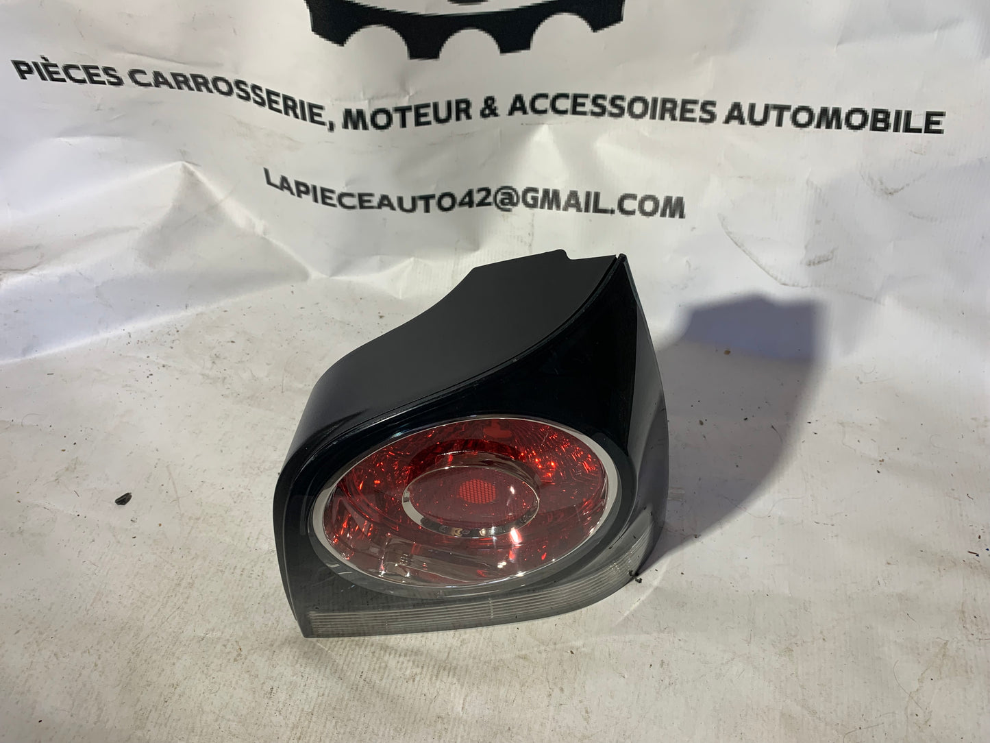 Feu arrière droit Volkswagen polo 4 phase 2 NEUF